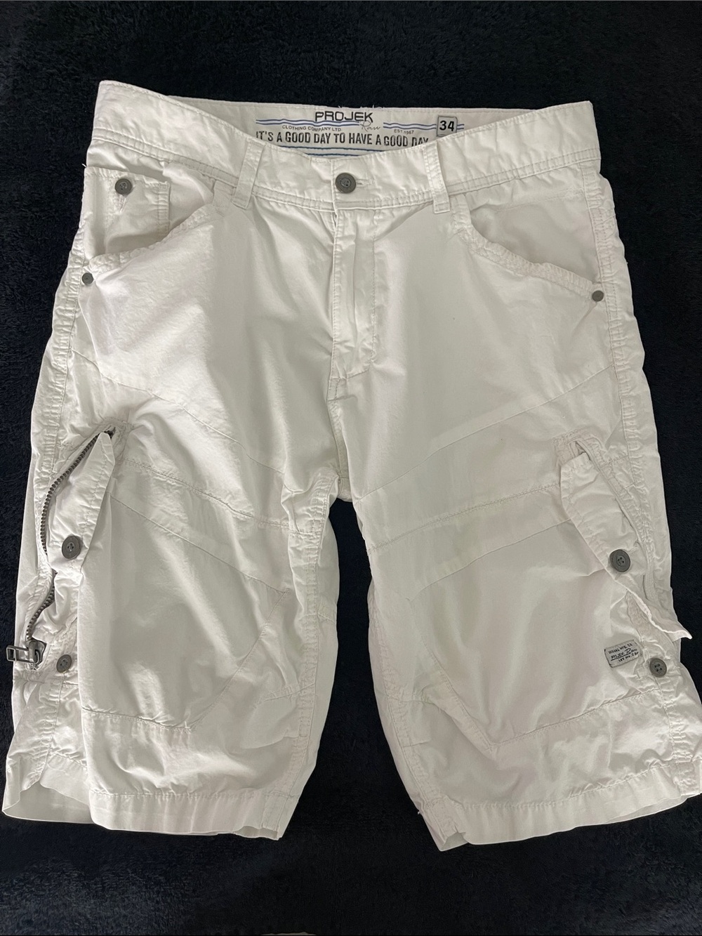 PROJEK White Men's Cargo Shorts - Multi-Pocket‎ Casual Utility